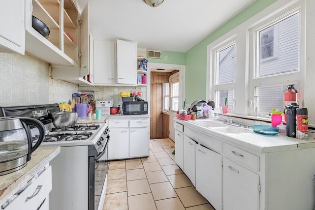 2625 W 89th Street, Evergreen Park, IL 60805