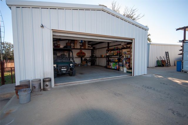 1364 Fm 574 W, Mullin, TX 76864