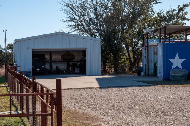 1364 Fm 574 W, Mullin, TX 76864