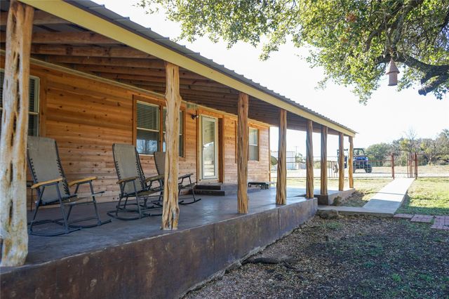 1364 Fm 574 W, Mullin, TX 76864