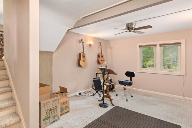 1001 Cummins Parkway, Des Moines, IA 50311