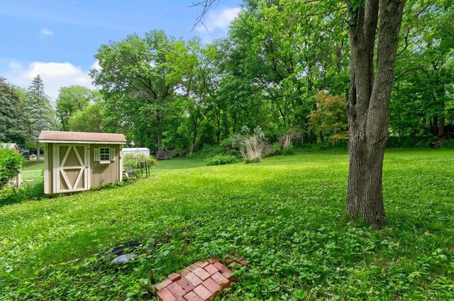 1001 Cummins Parkway, Des Moines, IA 50311