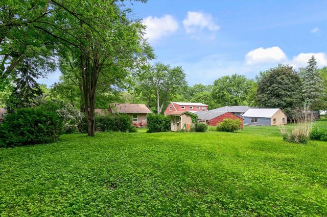 1001 Cummins Parkway, Des Moines, IA 50311