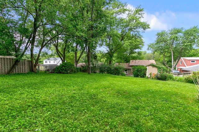 1001 Cummins Parkway, Des Moines, IA 50311
