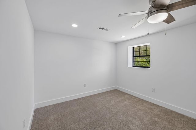 614 Shoemaker Street, Athens, TN 37303