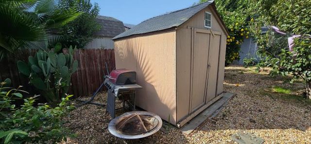 1054 Jay St, Olivehurst, CA 95961