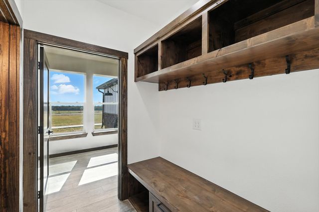 835 Club Lake Road, Whitesboro, TX 76273