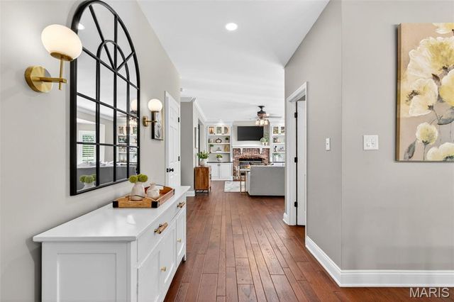 1531 Winter Chase Drive, Fenton, MO 63026