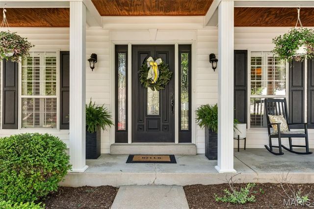 1531 Winter Chase Drive, Fenton, MO 63026