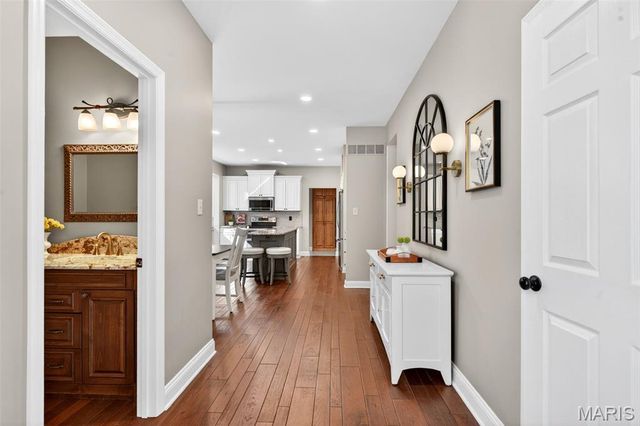 1531 Winter Chase Drive, Fenton, MO 63026