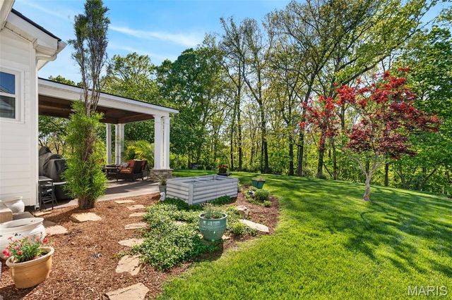 1531 Winter Chase Drive, Fenton, MO 63026