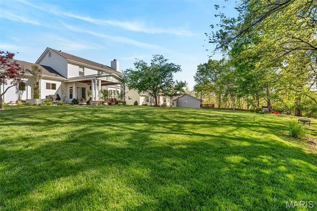 1531 Winter Chase Drive, Fenton, MO 63026