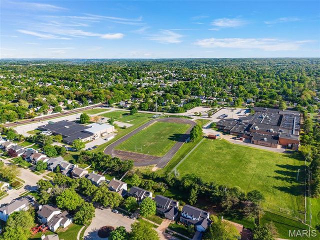 1531 Winter Chase Drive, Fenton, MO 63026