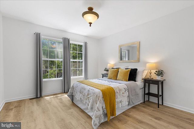 75 TRUMAN AVE, Princeton, NJ 08540