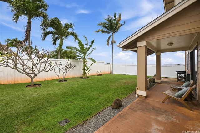 94-1024 Pouhana Way 24, Waipahu, HI 96797