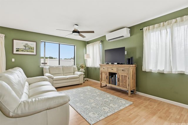 94-1024 Pouhana Way 24, Waipahu, HI 96797