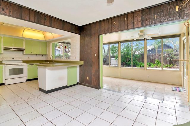 522 HILLDALE ROAD, Brandon, FL 33510