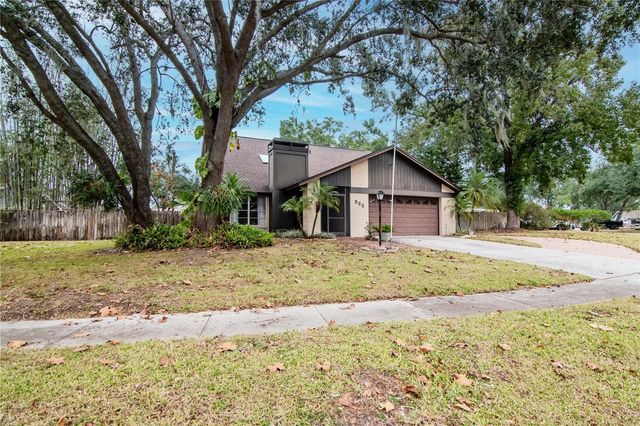522 HILLDALE ROAD, Brandon, FL 33510