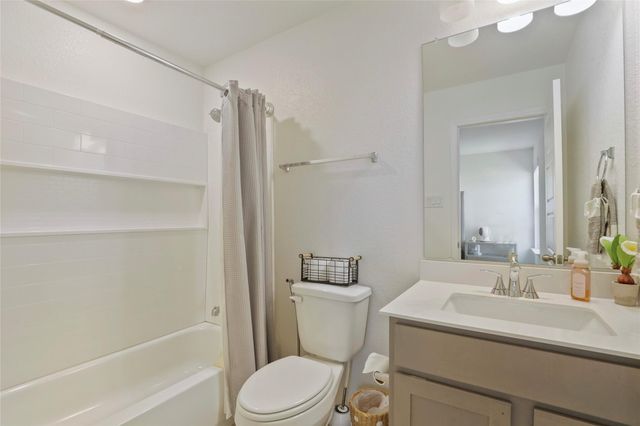 14500 Jackson Browning LN, Pflugerville, TX 78660