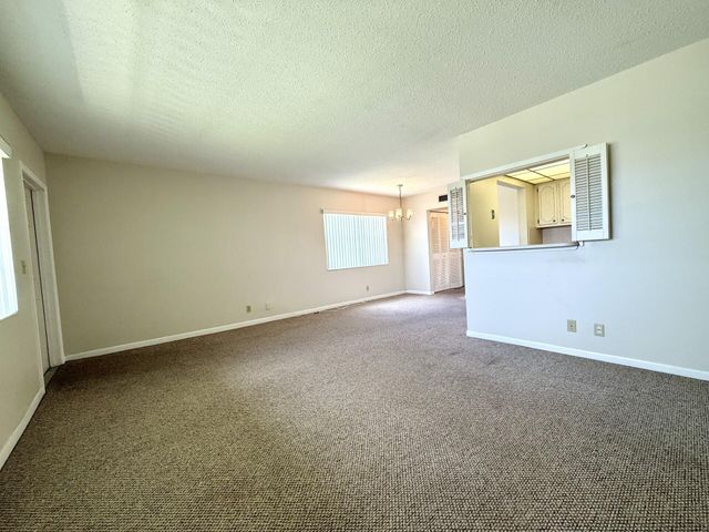 69 Norwich C, West Palm Beach, FL 33417