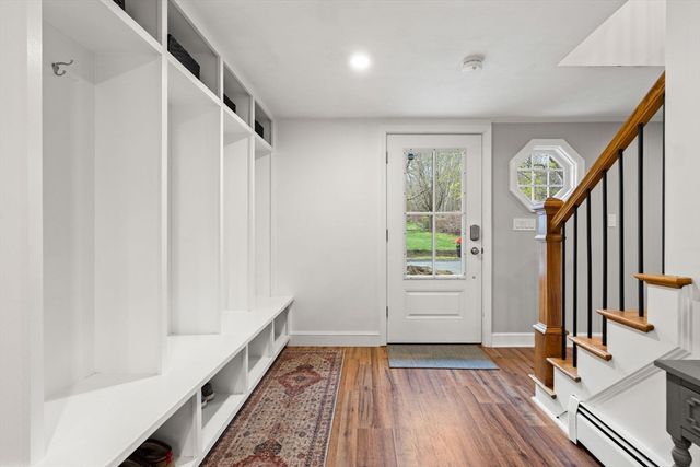 92 Moffatt Rd, Salem, MA 01970
