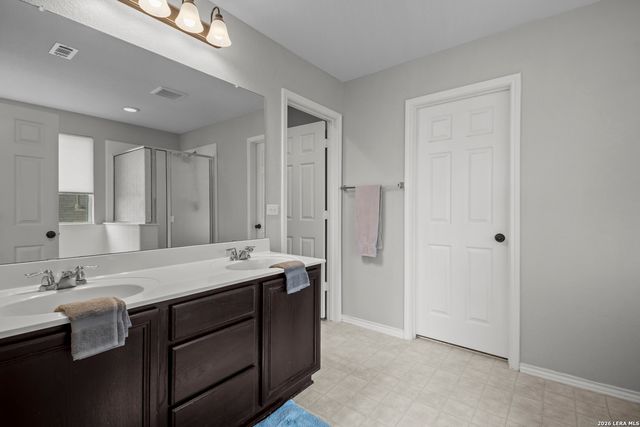 8422 Pioneer Fld, San Antonio, TX 78253