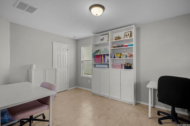 8422 Pioneer Fld, San Antonio, TX 78253