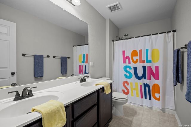 8422 Pioneer Fld, San Antonio, TX 78253