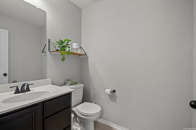 8422 Pioneer Fld, San Antonio, TX 78253