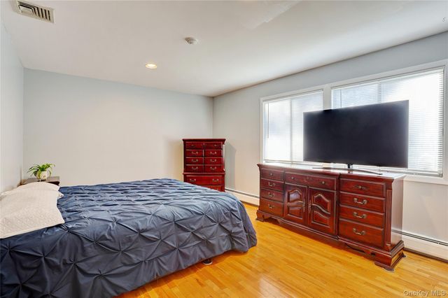 7 Pecan Valley Drive, New City, NY 10956