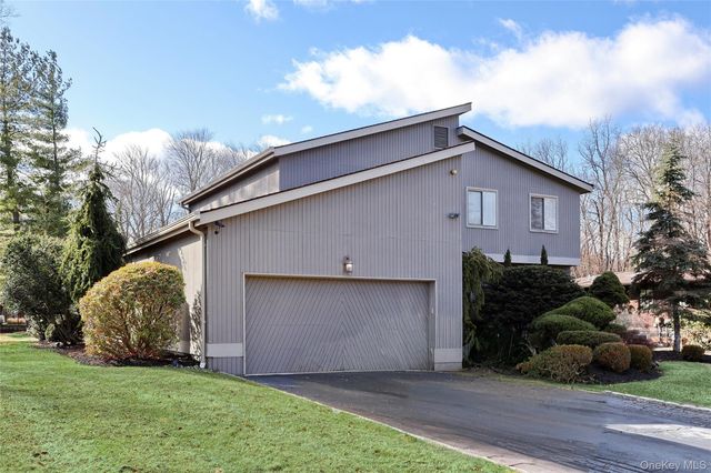 7 Pecan Valley Drive, New City, NY 10956