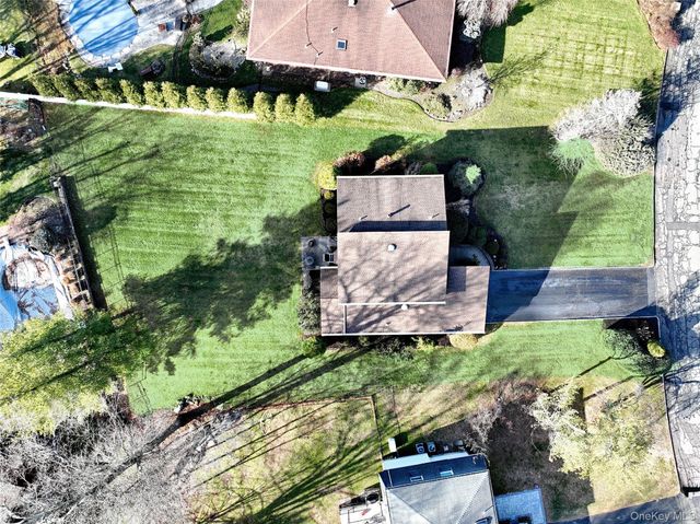 7 Pecan Valley Drive, New City, NY 10956