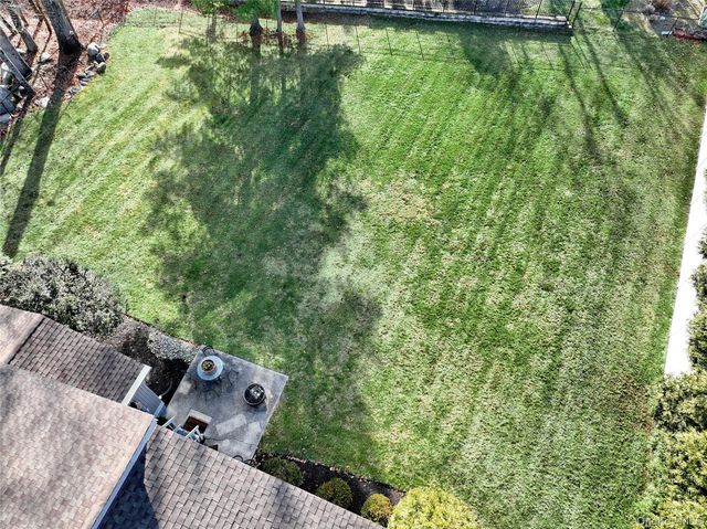 7 Pecan Valley Drive, New City, NY 10956