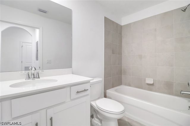 5749 DOUBLE EAGLE CIR 4537, Ave Maria, FL 34142