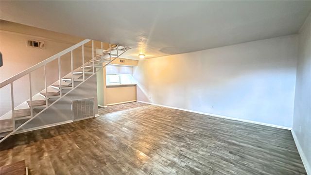 3045 Park Lane 1060, Dallas, TX 75220