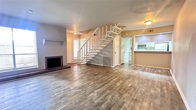 3045 Park Lane 1060, Dallas, TX 75220