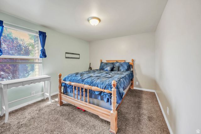 6828 W COPPERHILL DR, West Valley City, UT 84128