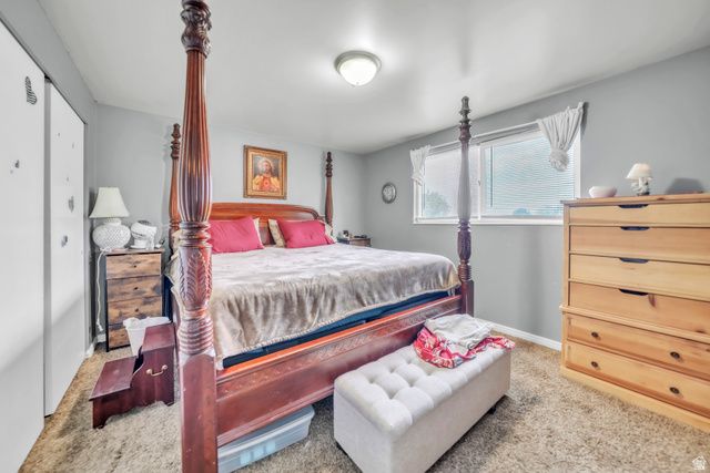 6828 W COPPERHILL DR, West Valley City, UT 84128