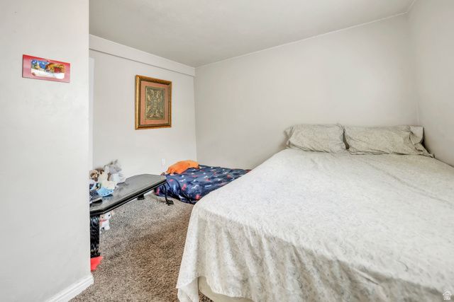 6828 W COPPERHILL DR, West Valley City, UT 84128