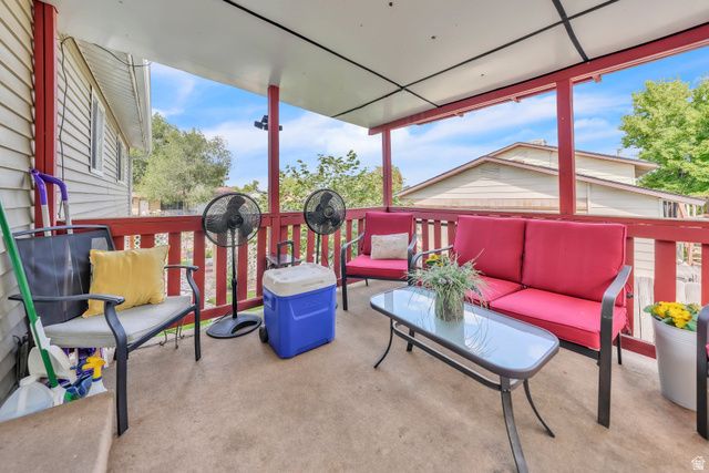 6828 W COPPERHILL DR, West Valley City, UT 84128