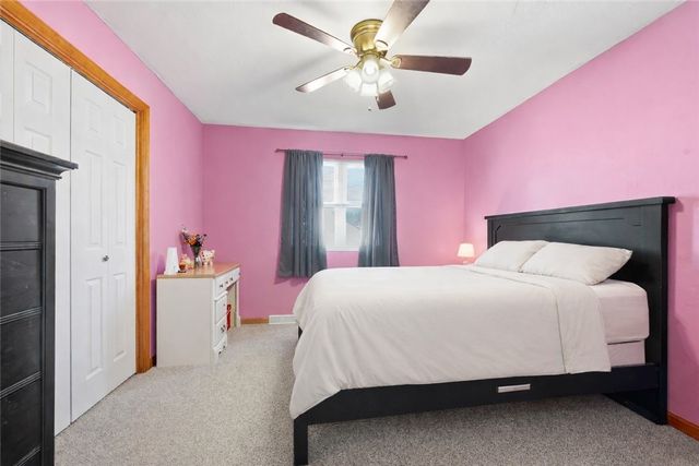 1319 Deerfield Ln, W Leechburg, PA 15656