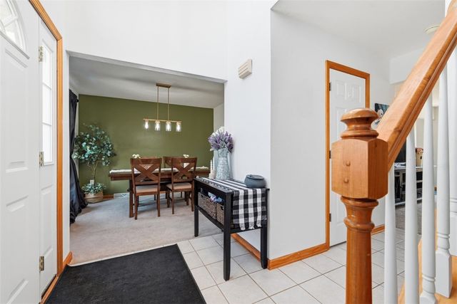 1319 Deerfield Ln, W Leechburg, PA 15656