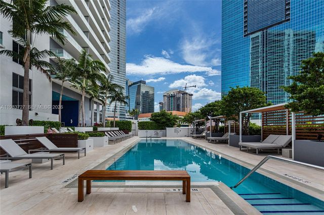 1300 Brickell Bay Dr 1102, Miami, FL 33131