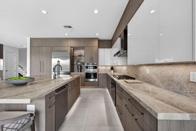 9931 Migration Point, Palm Beach Gardens, FL 33412