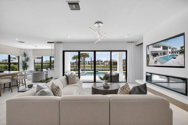 9931 Migration Point, Palm Beach Gardens, FL 33412