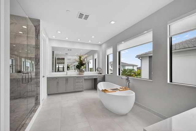 9931 Migration Point, Palm Beach Gardens, FL 33412