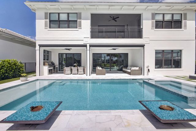 9931 Migration Point, Palm Beach Gardens, FL 33412