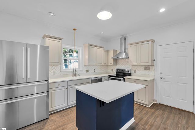 111 Springhouse Way, Greenville, SC 29607