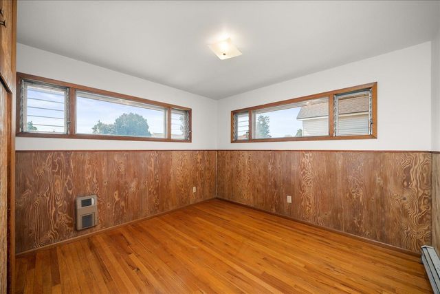821 E Broad St, Spokane, WA 99207