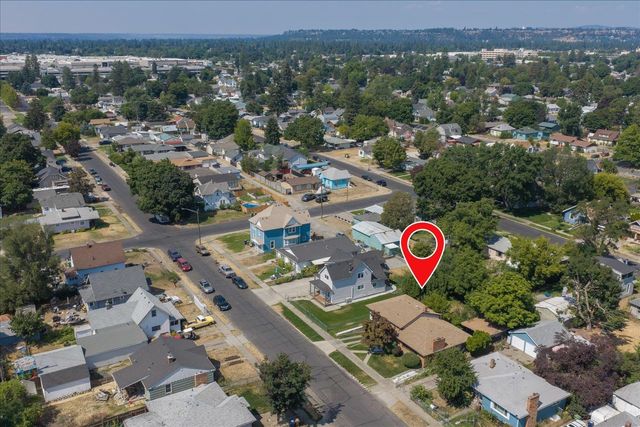 821 E Broad St, Spokane, WA 99207